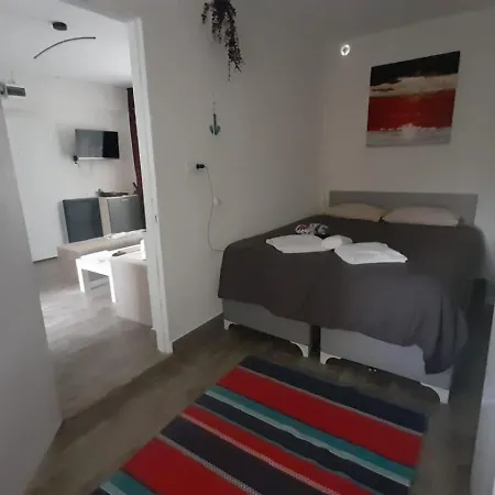 Celine 4 * איסטמבול